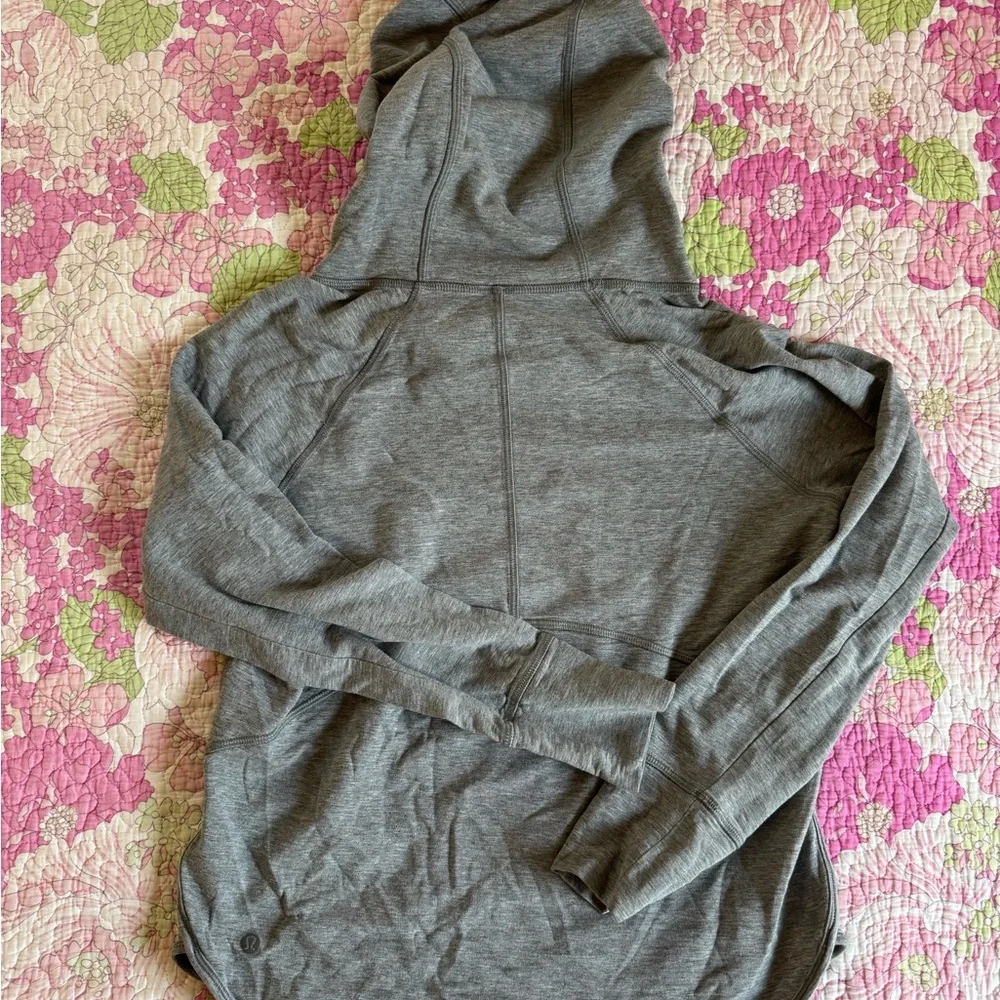 Lululemon Time Out Hoodie size 6 Heather Bleached Coral Heathered Medium Gray - Picture 6 of 10